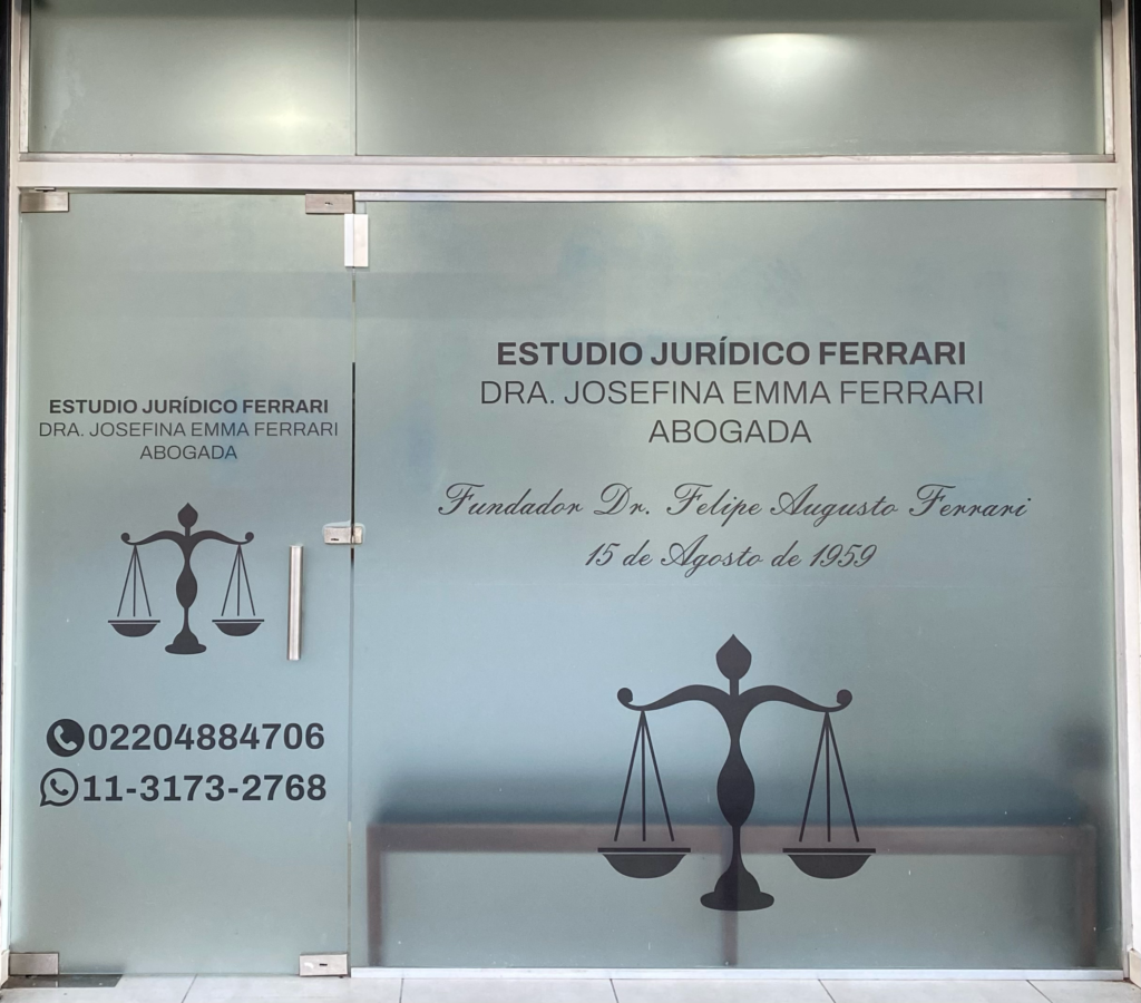 foto de la entrada del estudi juridico ferrari. Estudio juridico San Antonio de Padua Ituzaingo y Castelar